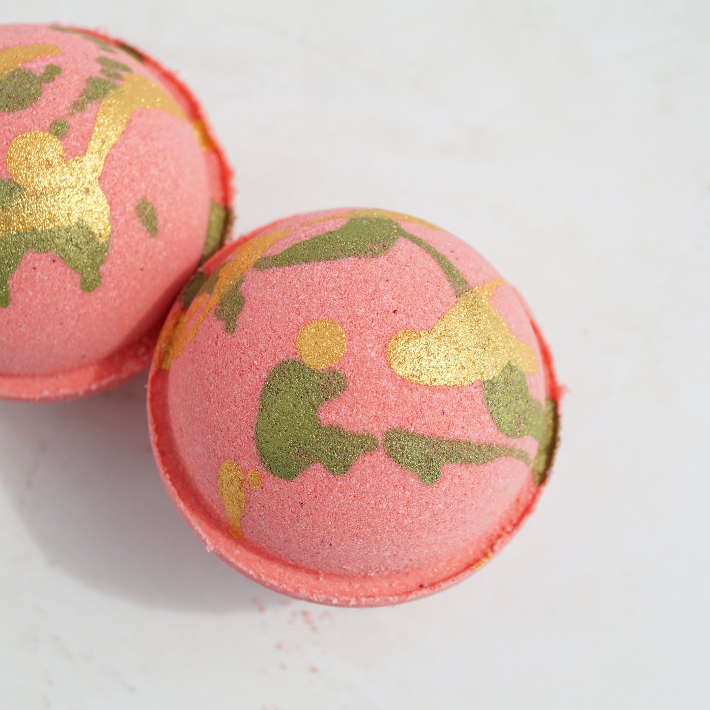 Baked Apple Buttermilk Bath Bomb - NEW