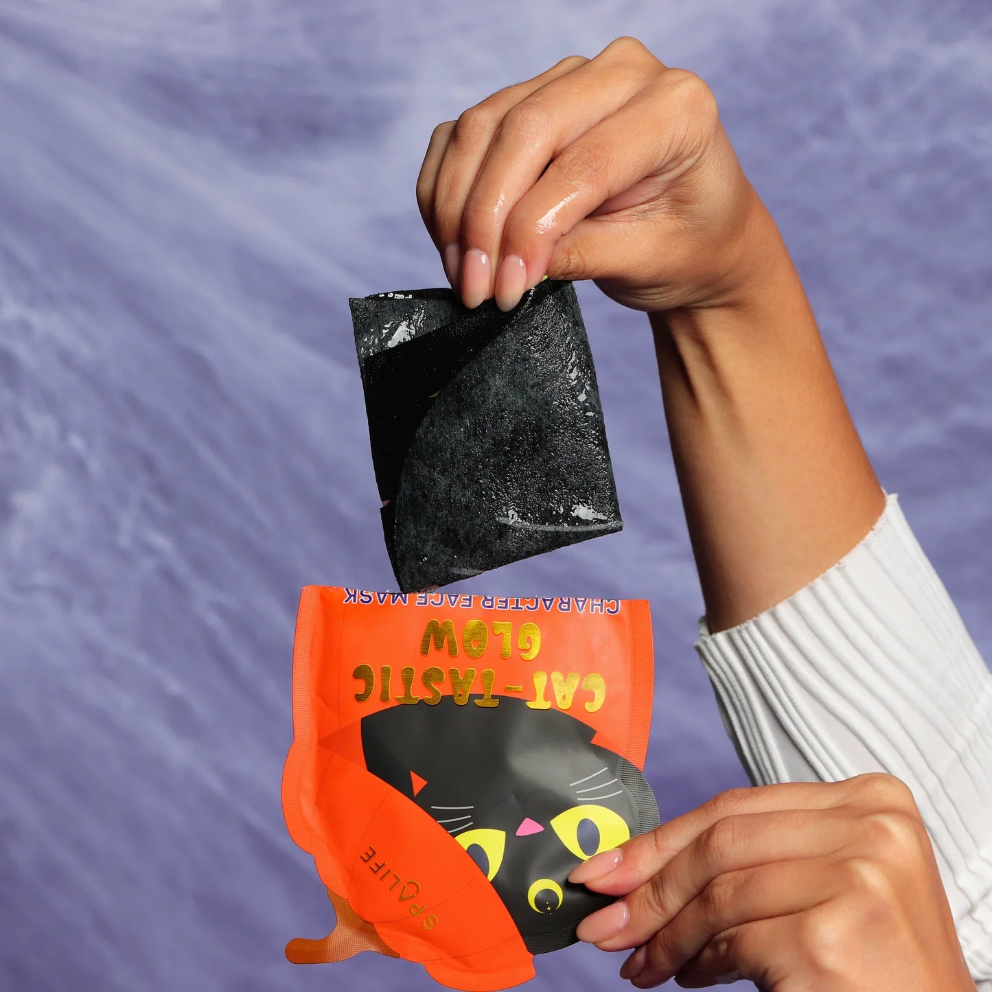 Cat-Tastic Glow Halloween Sheet Mask