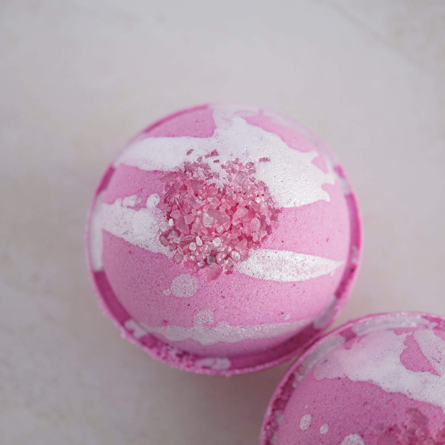 Créme Framboise Buttermilk Bath Bomb