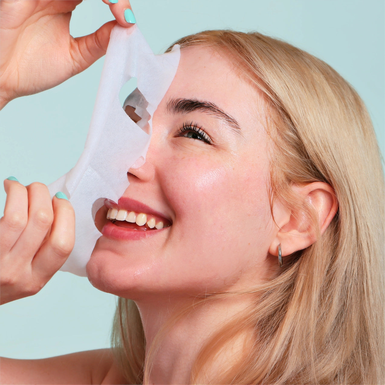 Radiate Love - Brightening Facial Mask