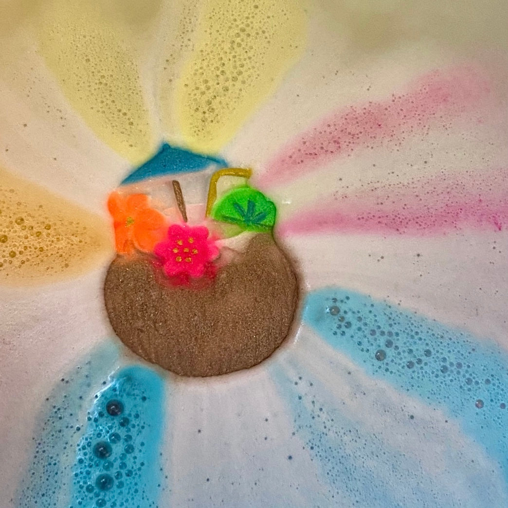 Assorted Colour Changing Bath Bombs - Strawberry, Seashell, Flamingo, Marshmallow, Star Shapes