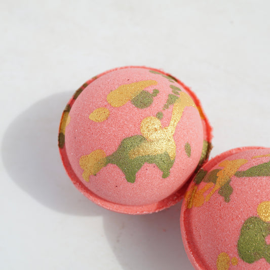 Baked Apple Buttermilk Bath Bomb - NEW