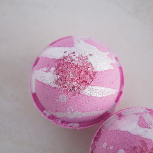 Créme Framboise Buttermilk Bath Bomb